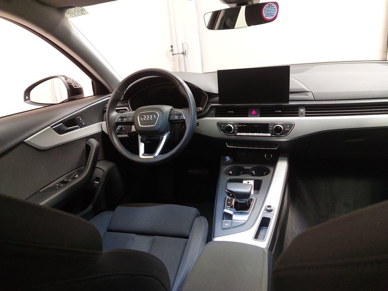 Audi A4 Avant 40 TFSI automatik advanced • ACC • Full LED — 20