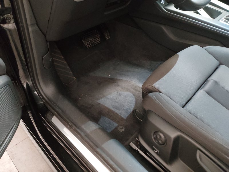 Audi A4 Avant 40 TFSI automatik advanced • ACC • Full LED — 7