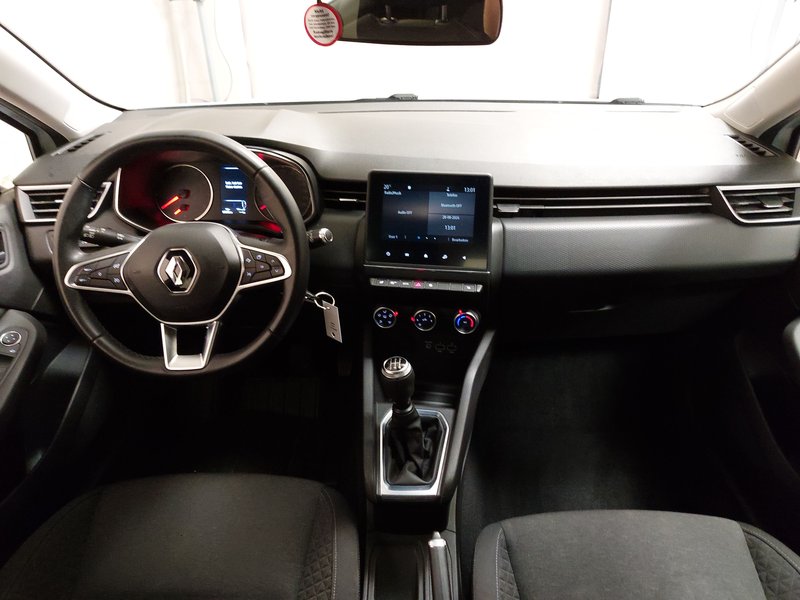 Renault Clio TCe 100 • Full LED — 16