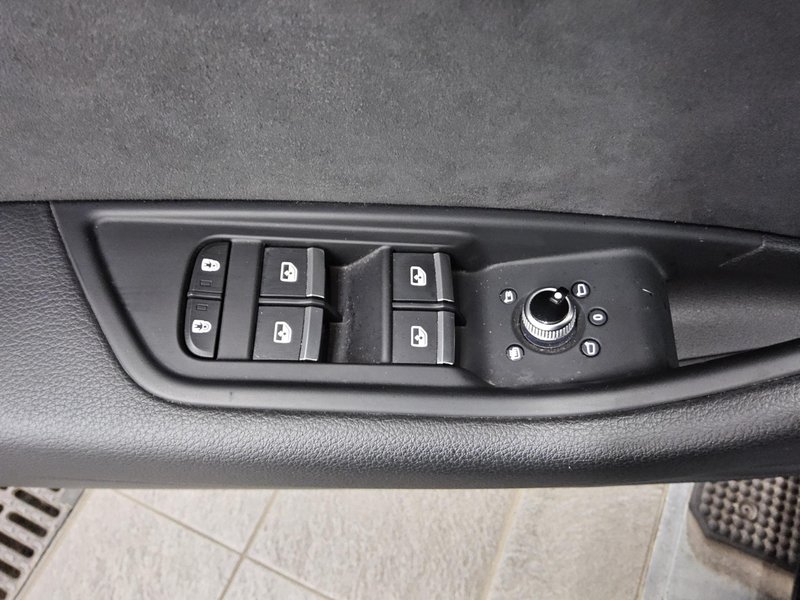 Audi A4 Avant 50 TDI quattro automatik S line • 360° kamera • ACC — 10