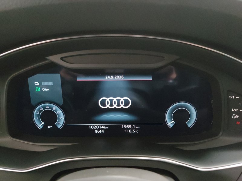 Audi A6 Avant 50 TFSI e quattro sport automatik • panorama • LED — 21