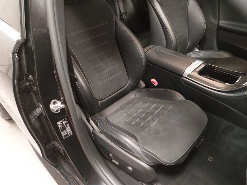 Mercedes-Benz C 300 e karavan automatik AMG Line • ACC • panorama — 10