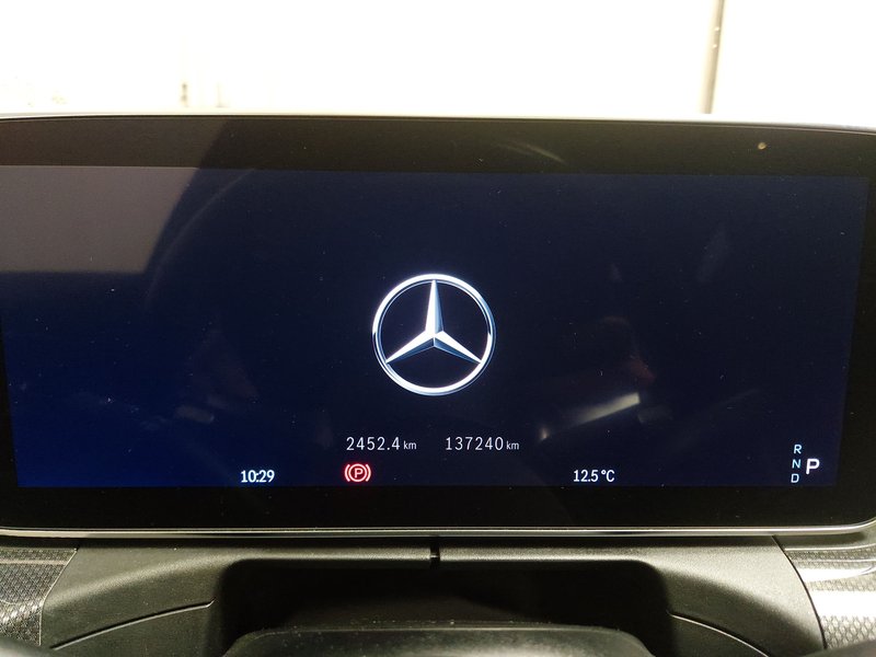 Mercedes-Benz C 300 e karavan automatik AMG Line • ACC • panorama — 21