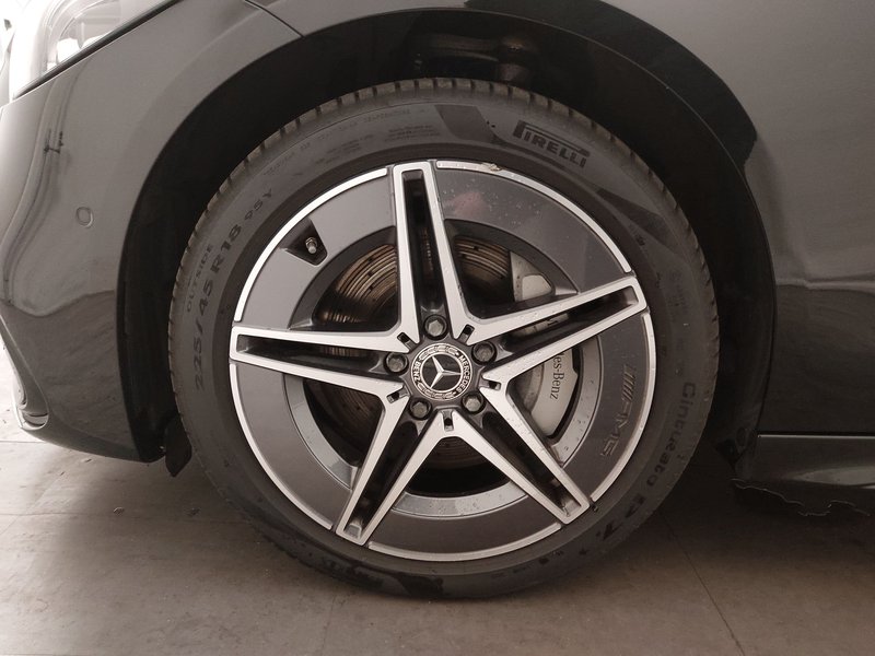 Mercedes-Benz C 300 e karavan automatik AMG Line • ACC • panorama — 8