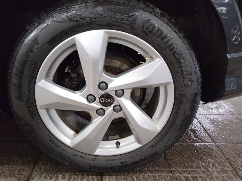 Audi Q3 35 TDI automatik advanced • ACC • Full LED — 11