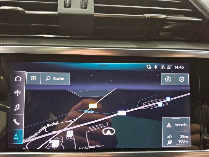 Audi Q3 35 TDI automatik advanced • ACC • Full LED — 7