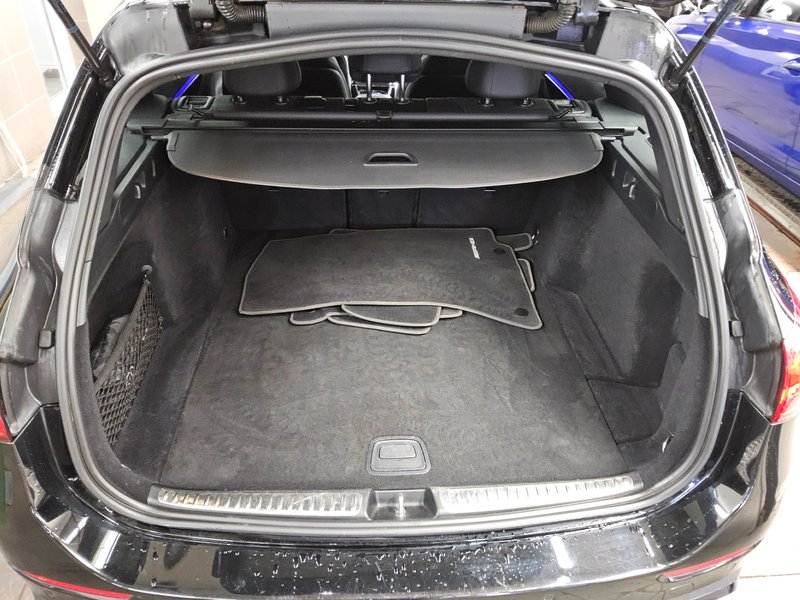 Mercedes-Benz C 220 d karavan automatik AMG Line • ACC • AHK — 12
