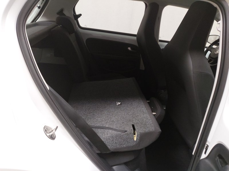 Volkswagen up! — 11
