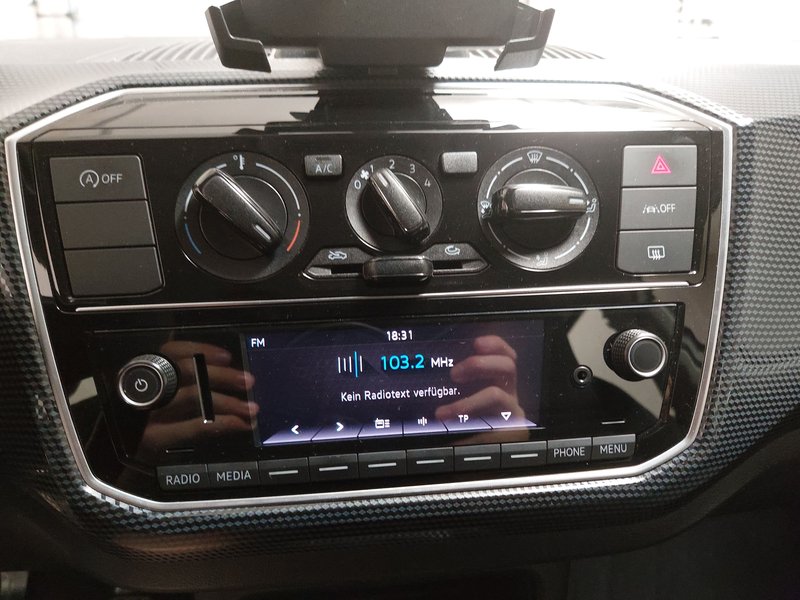 Volkswagen up! — 17