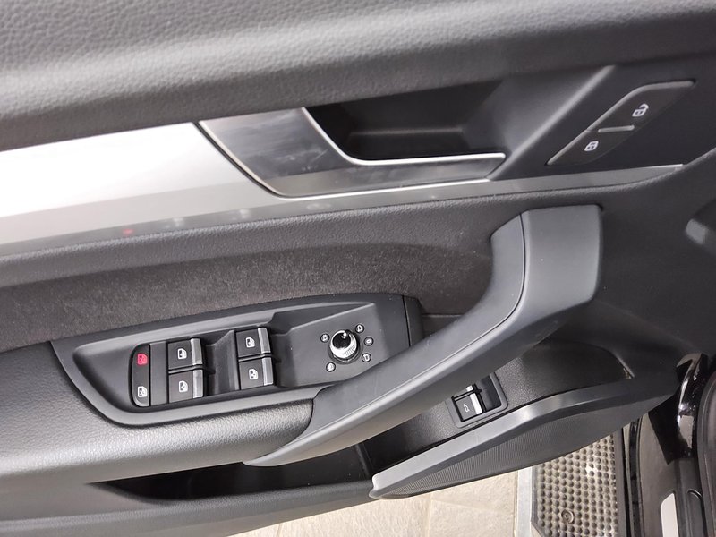 Audi Q5 50 TFSI e quattro automatik • HUD • 360° kamera — 10