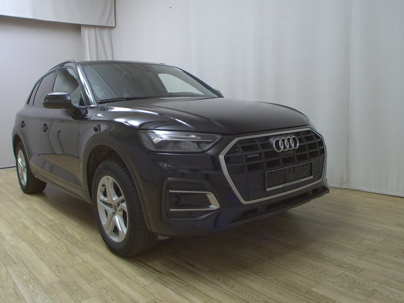 Audi Q5 50 TFSI e quattro automatik • HUD • 360° kamera — 3