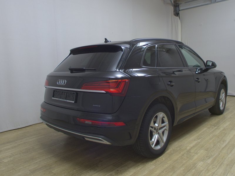 Audi Q5 50 TFSI e quattro automatik • HUD • 360° kamera — 4