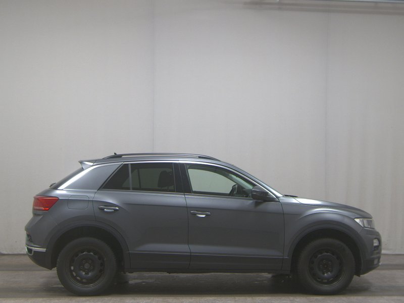 Volkswagen T-Roc 2.0 TDI automatik • ACC • AHK