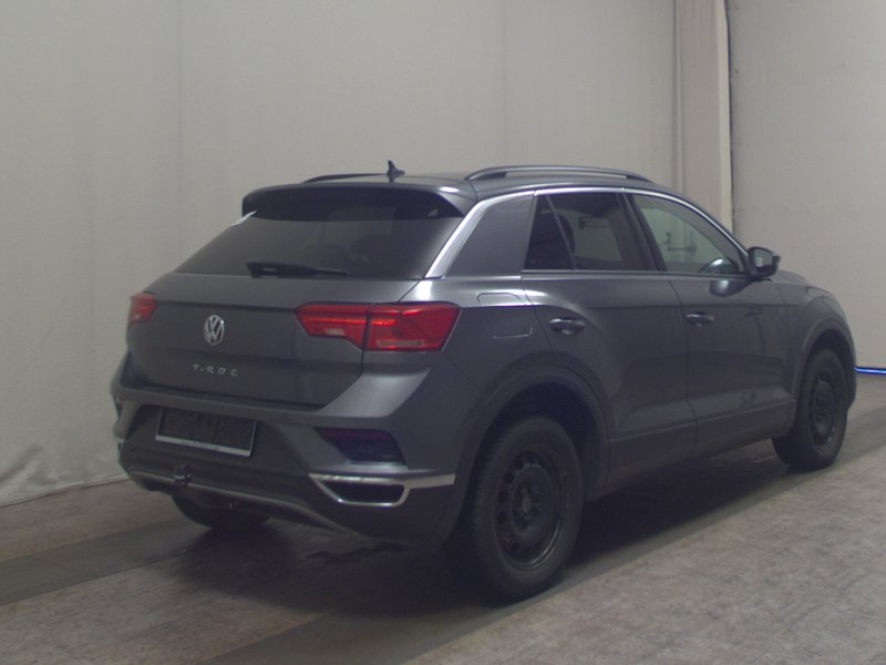 Volkswagen T-Roc 2.0 TDI automatik • ACC • AHK — 4
