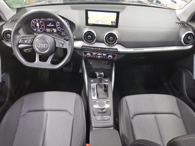 Audi Q2 2.0 TDI automatik quattro • Full LED • električna peta vrata — 5