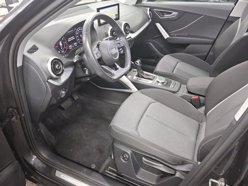 Audi Q2 2.0 TDI automatik quattro • Full LED • električna peta vrata — 8