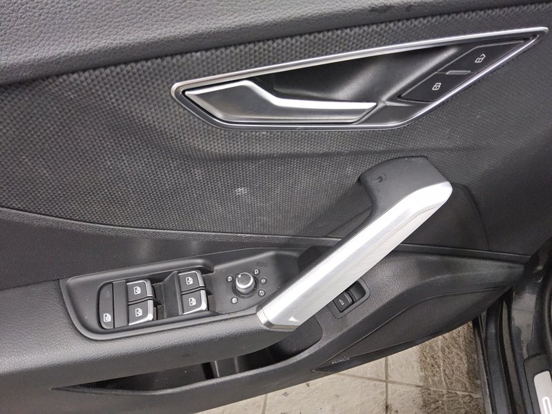 Audi Q2 2.0 TDI automatik quattro • Full LED • električna peta vrata — 9
