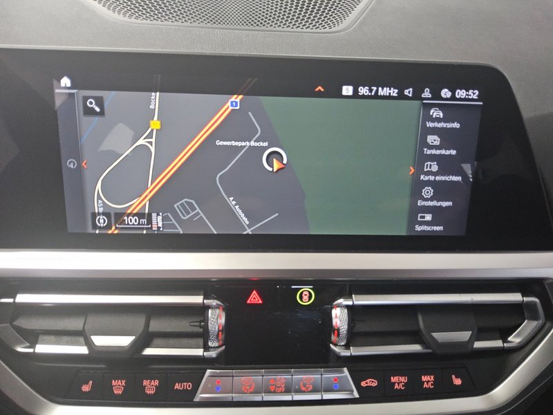 BMW 320d automatik M Sport • Full LED • Alcantara — 7