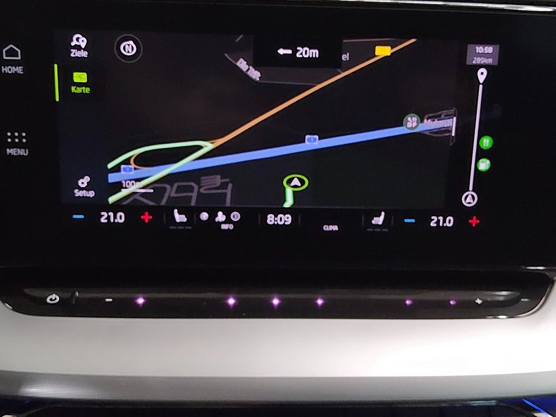 Škoda Octavia Combi 2.0 TDI Ambition automatik • ACC • LED — 7