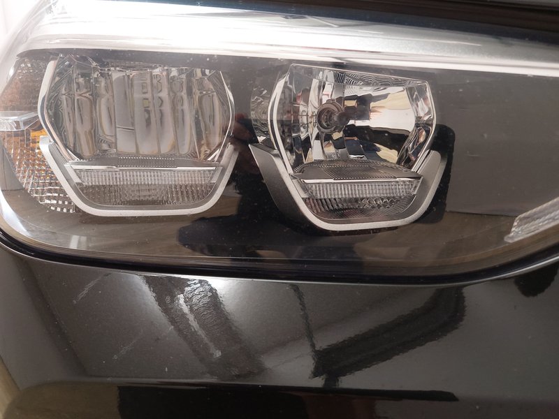 BMW X3 xDrive20d Advantage • HUD • digitalni instrumenti — 15
