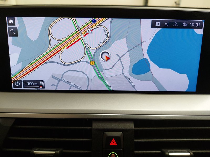 BMW X3 xDrive20d Advantage • HUD • digitalni instrumenti — 18