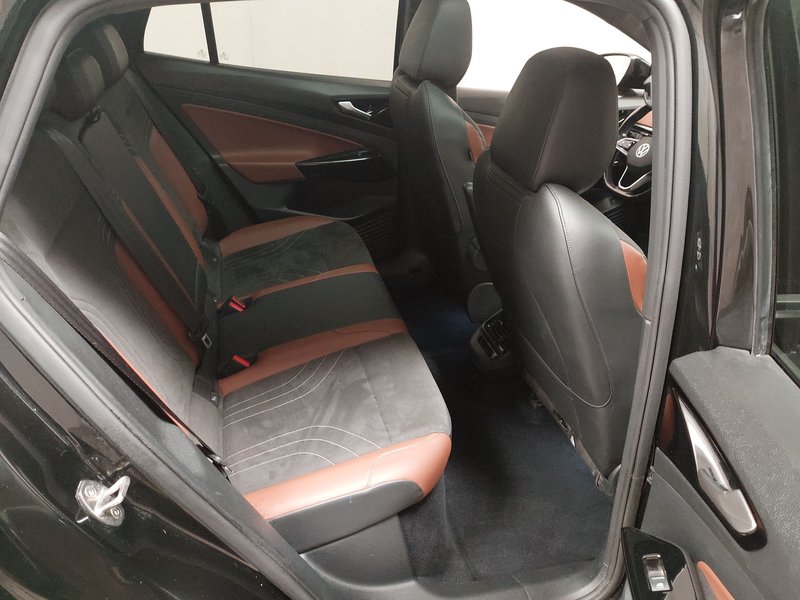 Volkswagen ID.4 Pro Performance • ACC • AHK — 12