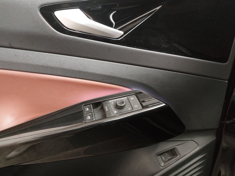 Volkswagen ID.4 Pro Performance • ACC • AHK — 5