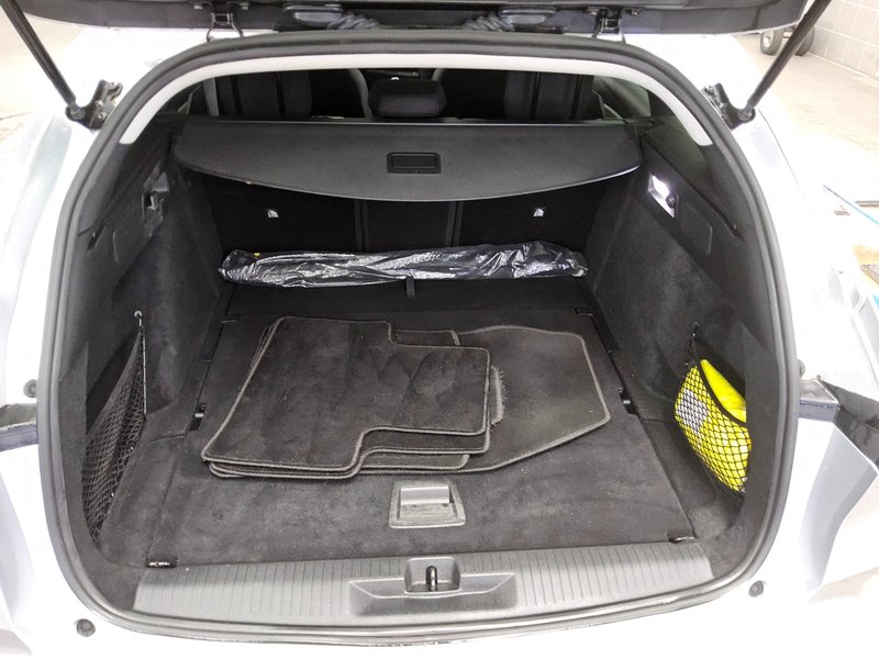 Opel Astra Sports Tourer 1.5 D Business Edition • Full LED — 12
