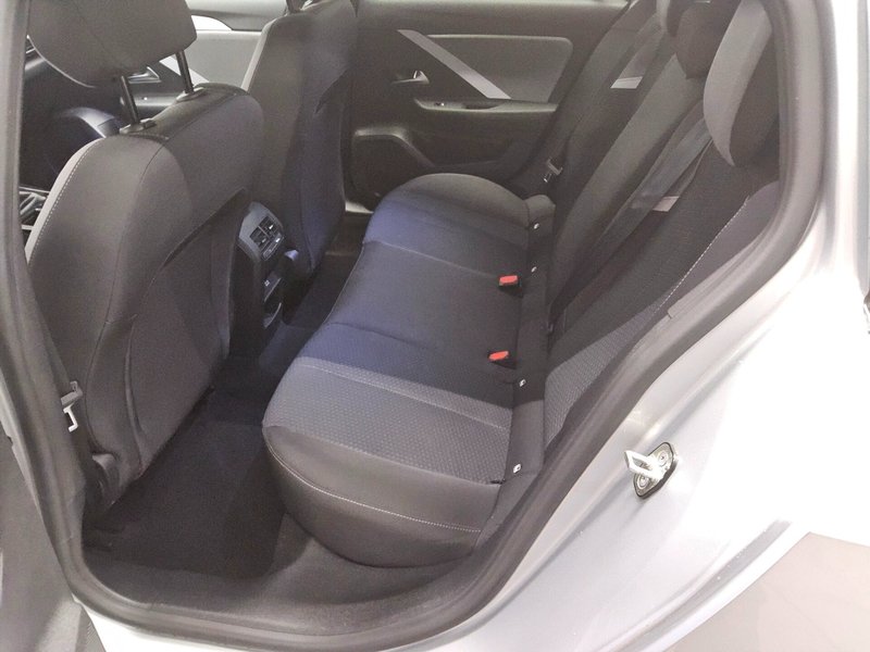 Opel Astra Sports Tourer 1.5 D Business Edition • Full LED — 13