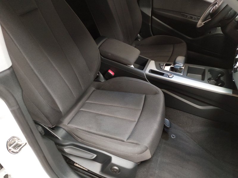 Audi A5 Sportback 40 TDI automatik • LED — 12