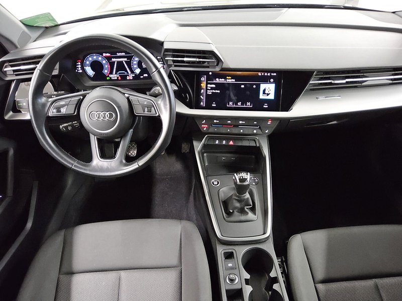 Audi A3 Sportback 30 TFSI • kuka za vuču • LED — 5