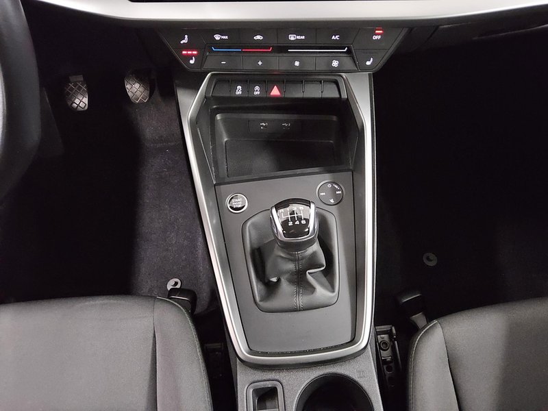 Audi A3 Sportback 30 TFSI • kuka za vuču • LED — 6