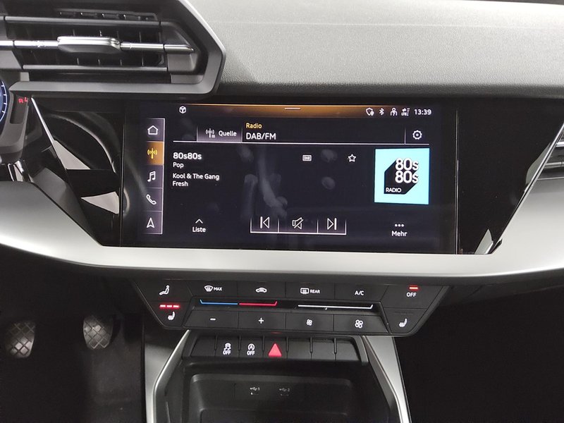 Audi A3 Sportback 30 TFSI • kuka za vuču • LED — 7
