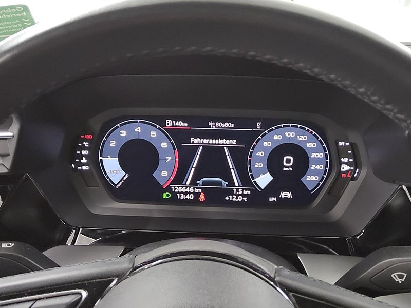 Audi A3 Sportback 30 TFSI • kuka za vuču • LED — 8