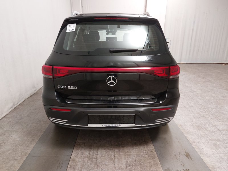 Mercedes-Benz EQB 250 Progressive • HUD • Full LED — 14