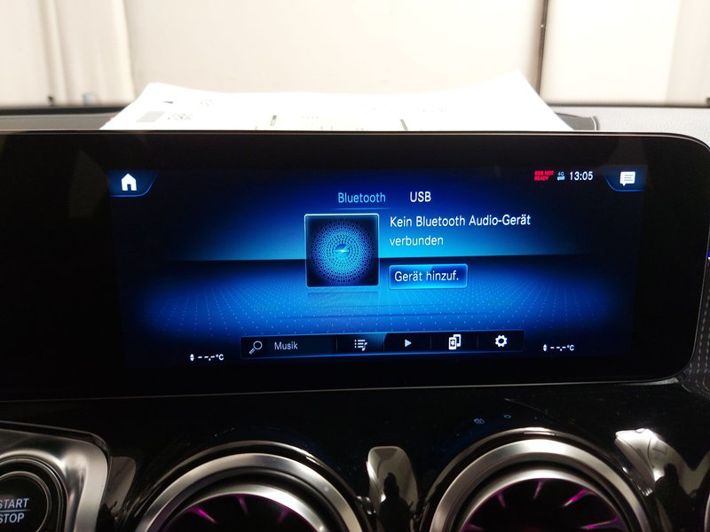 Mercedes-Benz EQB 250 Progressive • HUD • Full LED — 20