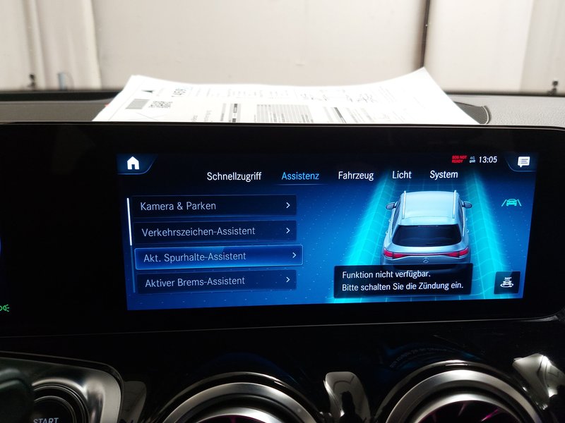 Mercedes-Benz EQB 250 Progressive • HUD • Full LED — 21