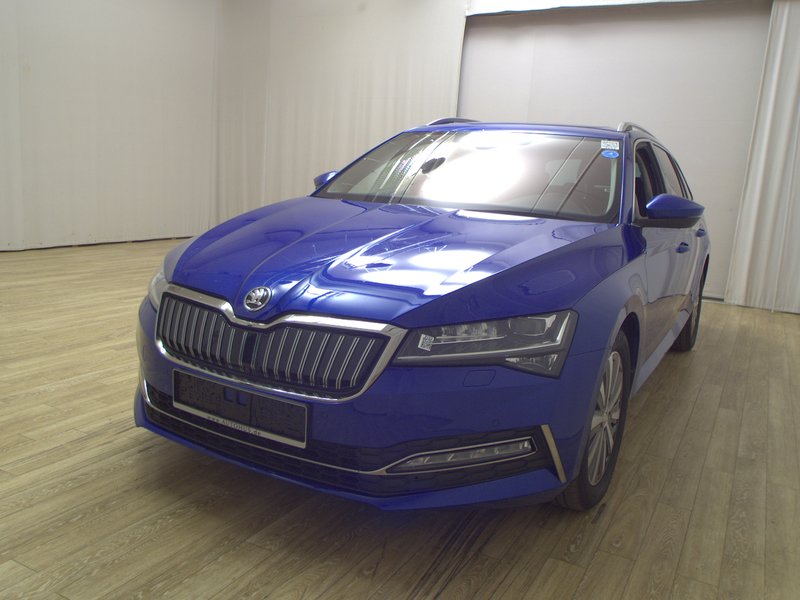 Škoda Superb Kombi 1.4 TSI automatik iV Style • ACC • 360° kamera — 2
