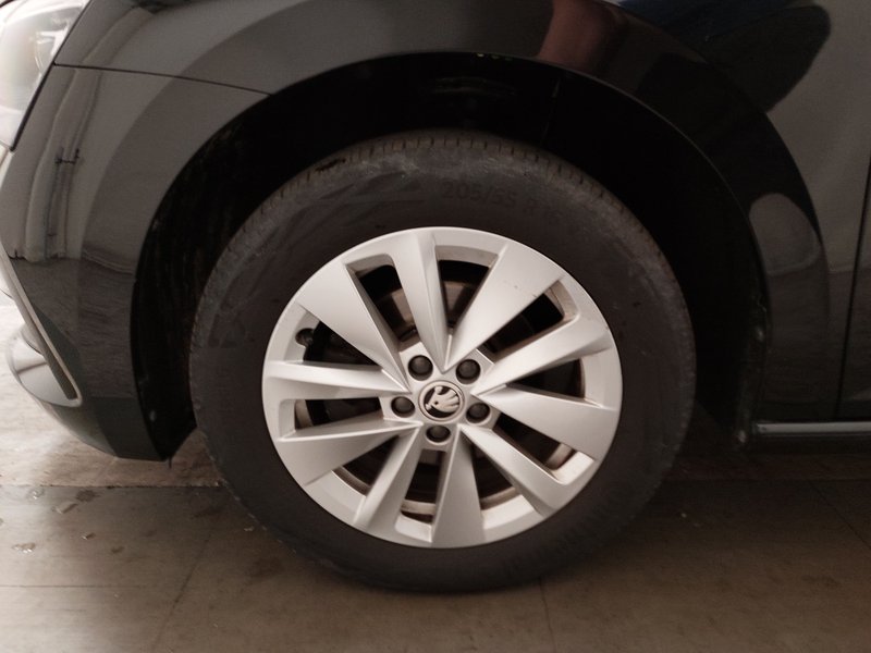 Škoda Scala 1.0 TSI automatik Ambition • LED — 8