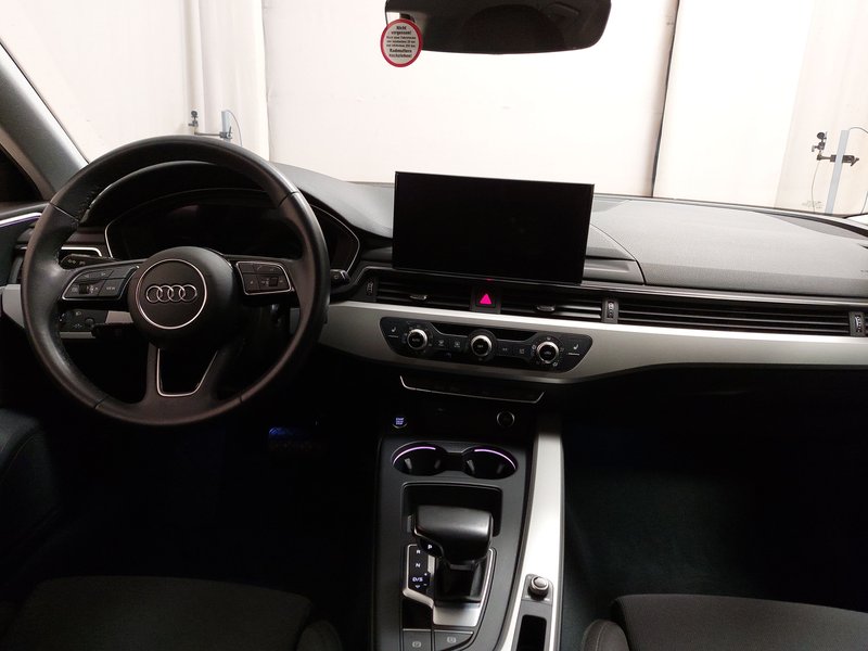 Audi A4 Avant 35 TDI automatik advanced • kuka za vuču • LED — 18