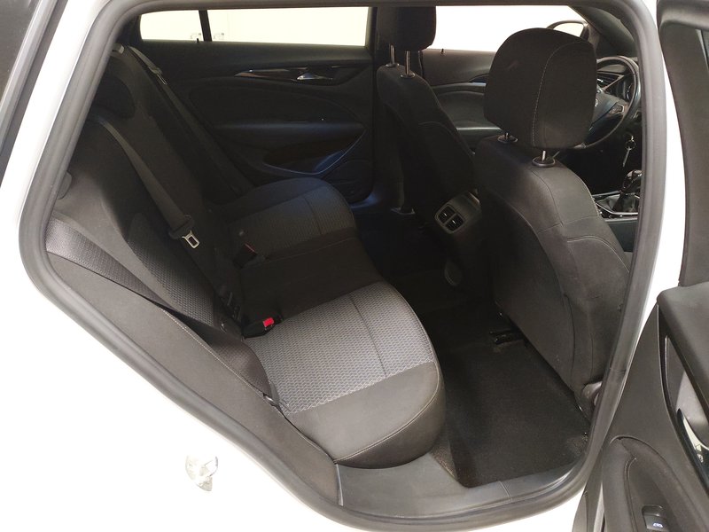 Opel Insignia ST 1.5 D Elegance • LED • AHK — 12