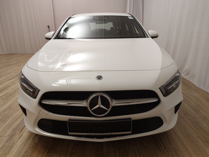 Mercedes-Benz A 250 e automatik Progressive • Full LED • digitalni instrumenti — 9