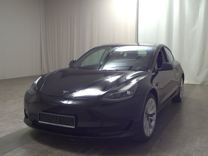 Tesla Model 3 • panorama • koža • 360° kamera — 2