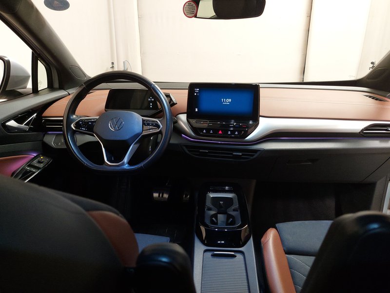 Volkswagen ID.4 Pro • AHK • ACC — 16