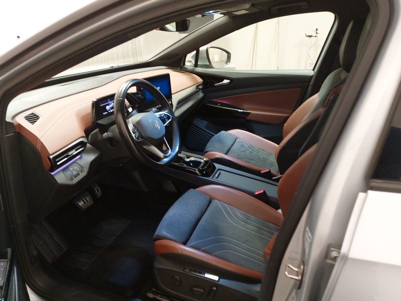 Volkswagen ID.4 Pro • AHK • ACC — 6