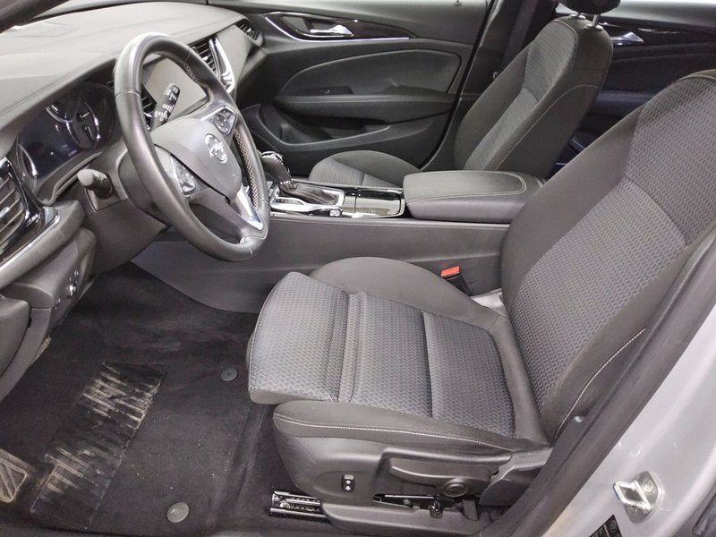 Opel Insignia Sports Tourer 2.0 D automatik Elegance • Full LED • alu felge — 8