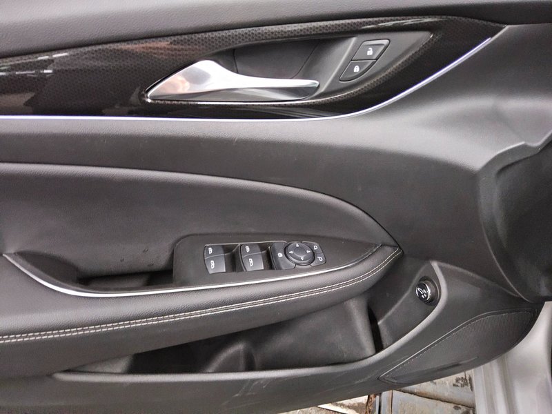 Opel Insignia Sports Tourer 2.0 D automatik Elegance • Full LED • alu felge — 9