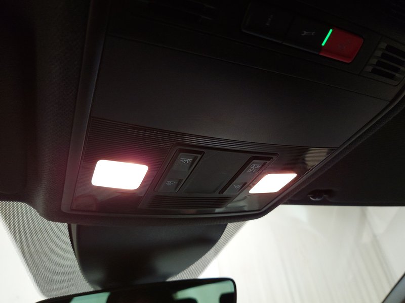 SEAT Ibiza 1.0 TSI FR-Line • Full LED • navigacija — 13
