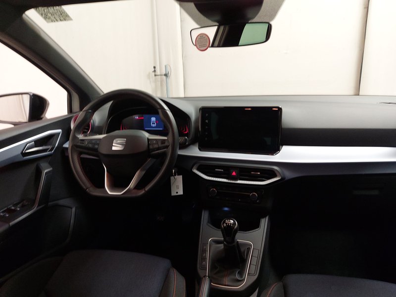 SEAT Ibiza 1.0 TSI FR-Line • Full LED • navigacija — 19