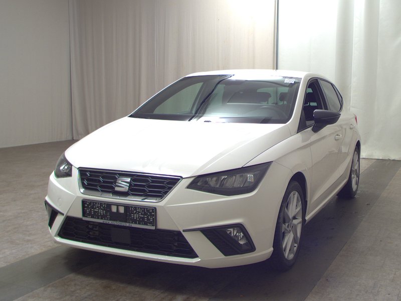 SEAT Ibiza 1.0 TSI FR-Line • Full LED • navigacija — 2